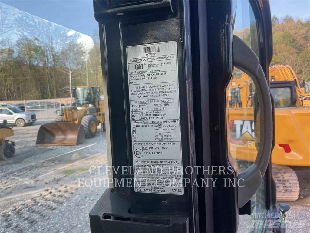 CAT 317-07 حفارات زحافة