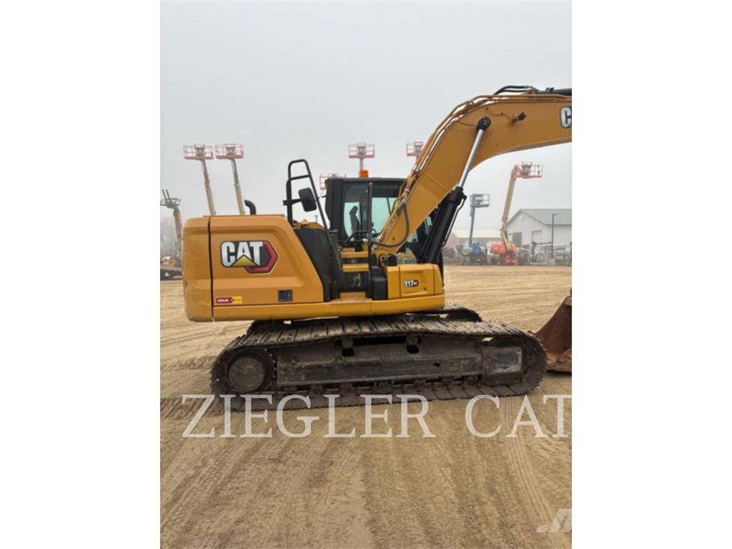 CAT 317-07GC حفارات زحافة