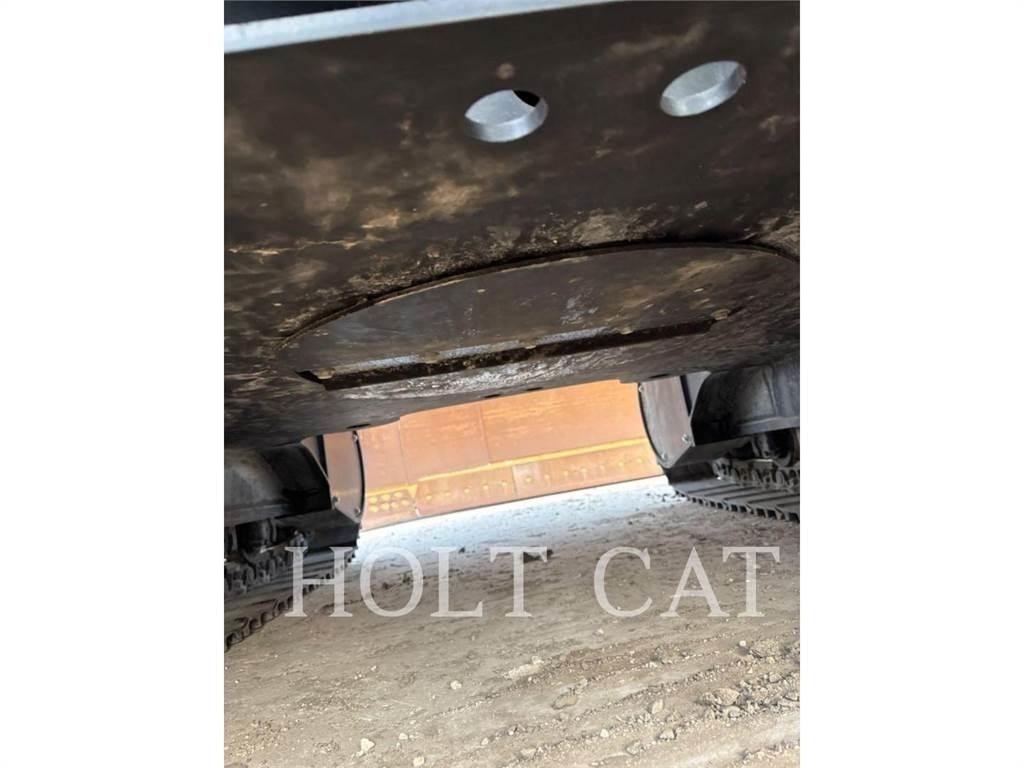 CAT 317 TC حفارات زحافة
