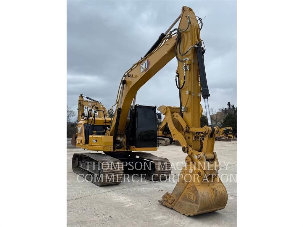 CAT 31707 حفارات زحافة