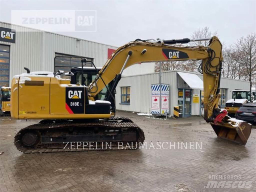 CAT 318EL حفارات زحافة