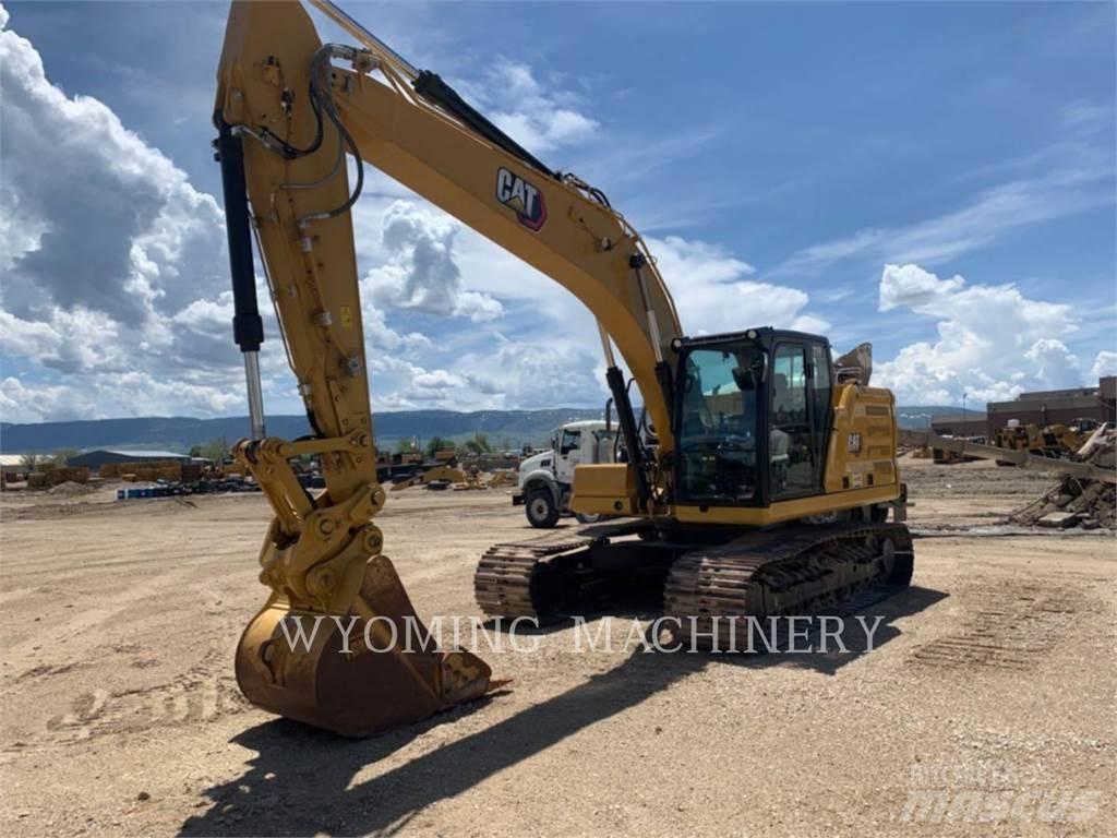 CAT 320 حفارات زحافة