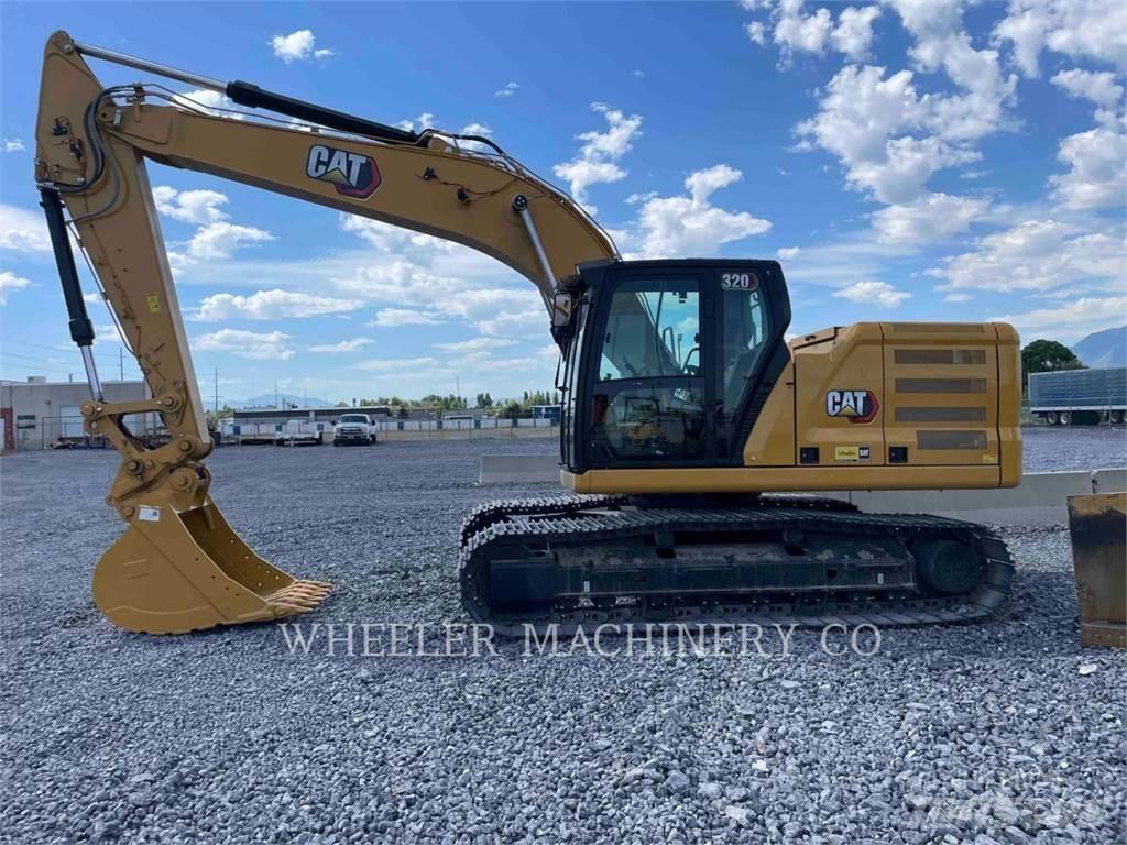 CAT 320 حفارات زحافة