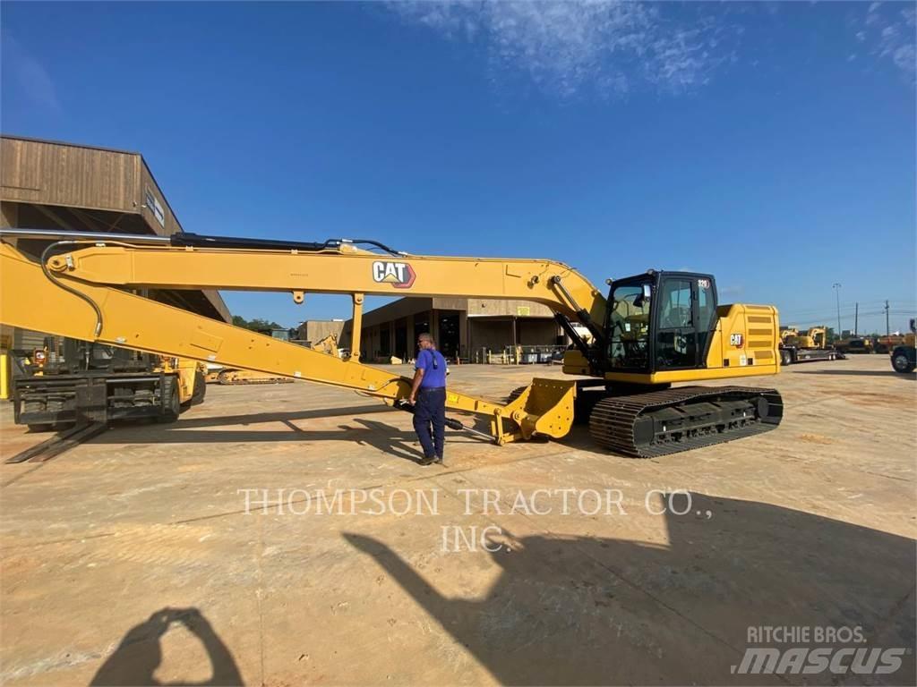 CAT 320 حفارات زحافة
