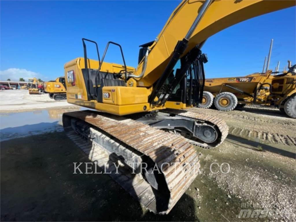 CAT 320 حفارات زحافة