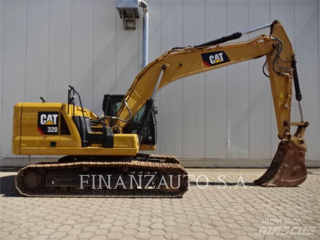 CAT 320 حفارات زحافة