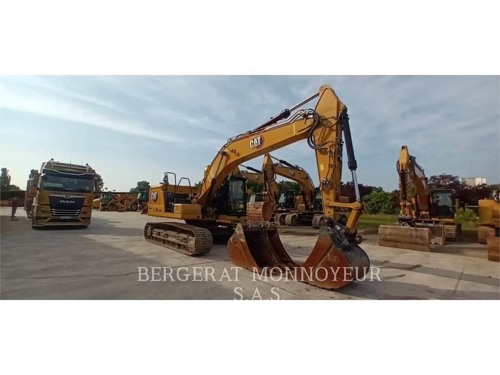 CAT 320 حفارات زحافة