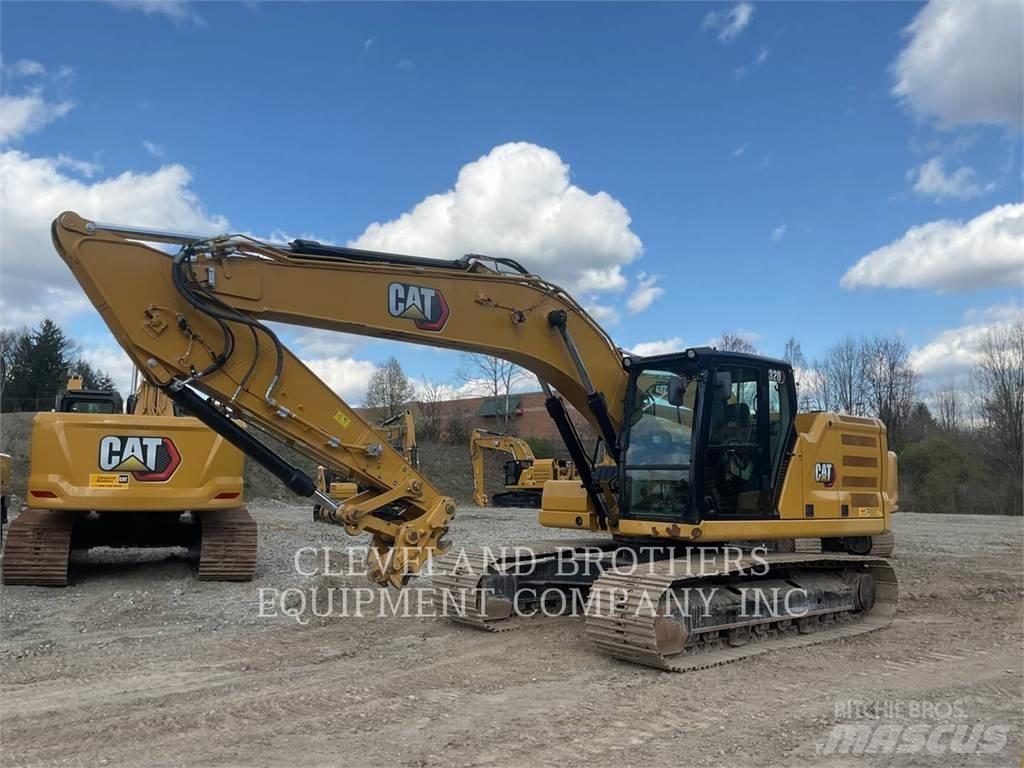 CAT 320 حفارات زحافة