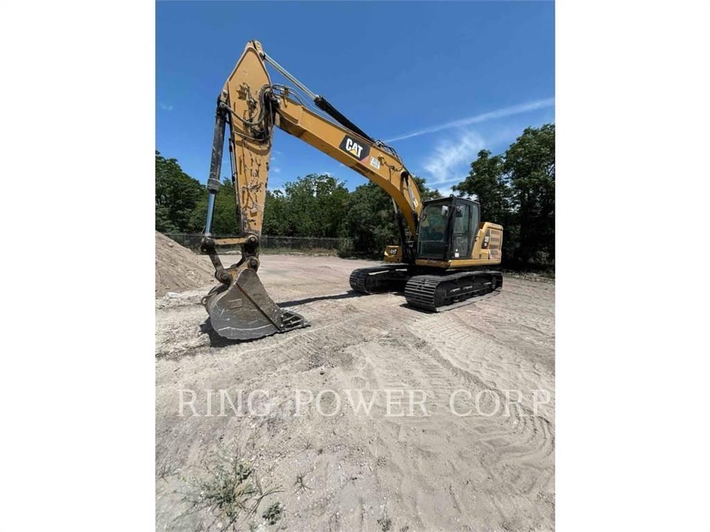 CAT 320 حفارات زحافة