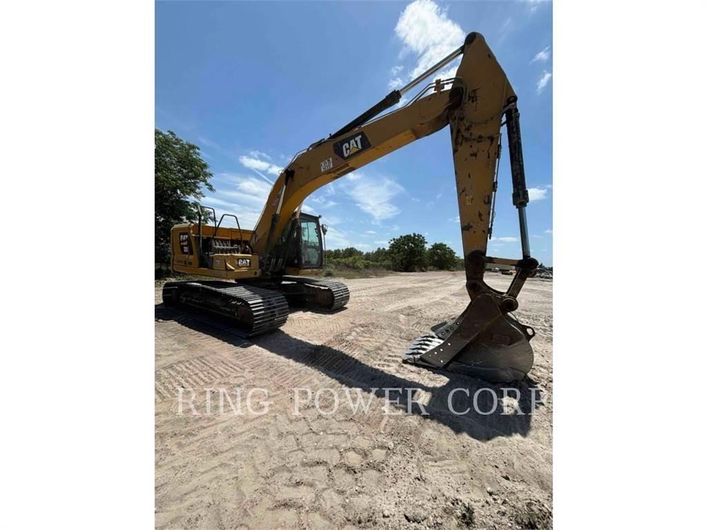 CAT 320 حفارات زحافة