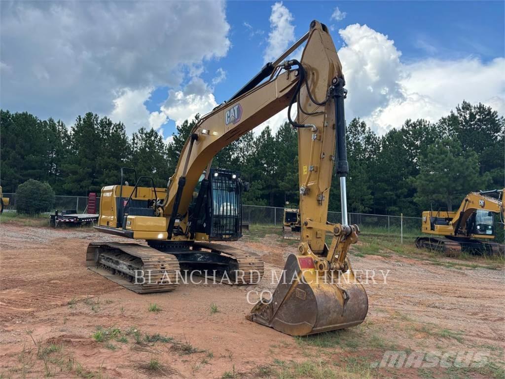 CAT 320 حفارات زحافة