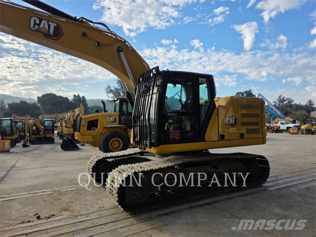 CAT 320 حفارات زحافة