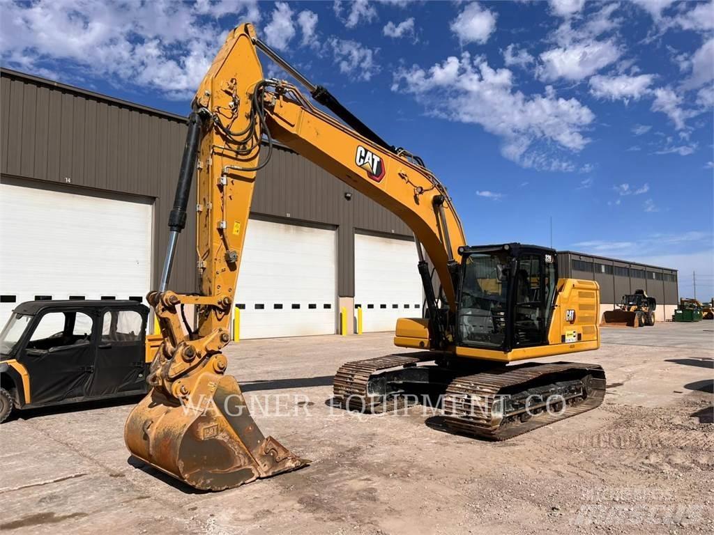 CAT 320 حفارات زحافة