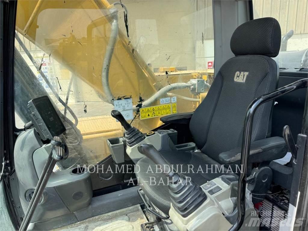 CAT 320-05GX حفارات زحافة