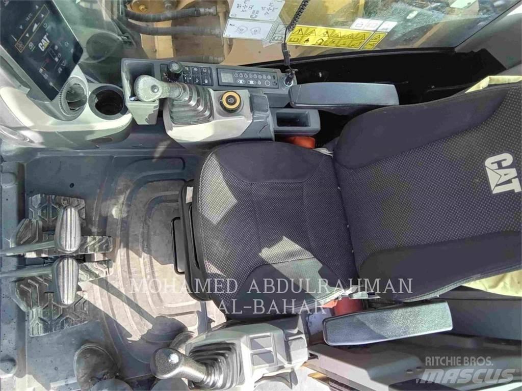 CAT 320-05GX حفارات زحافة