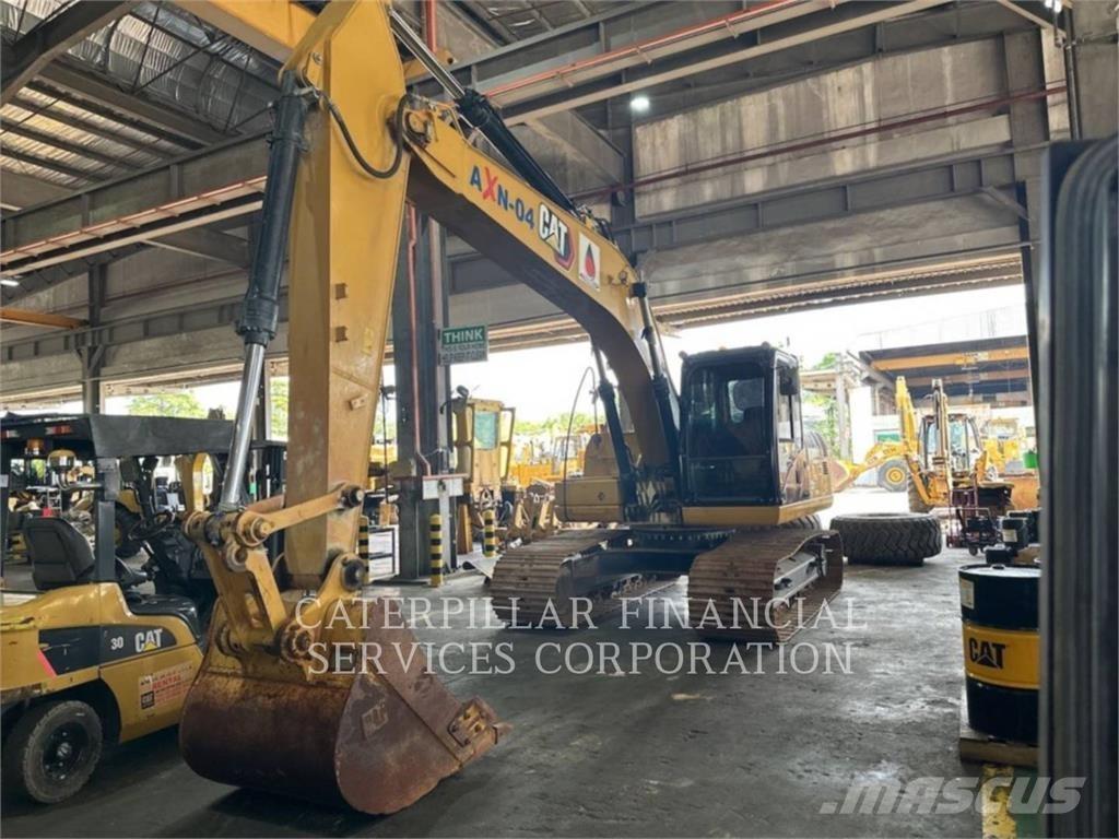 CAT 320-05GX حفارات زحافة