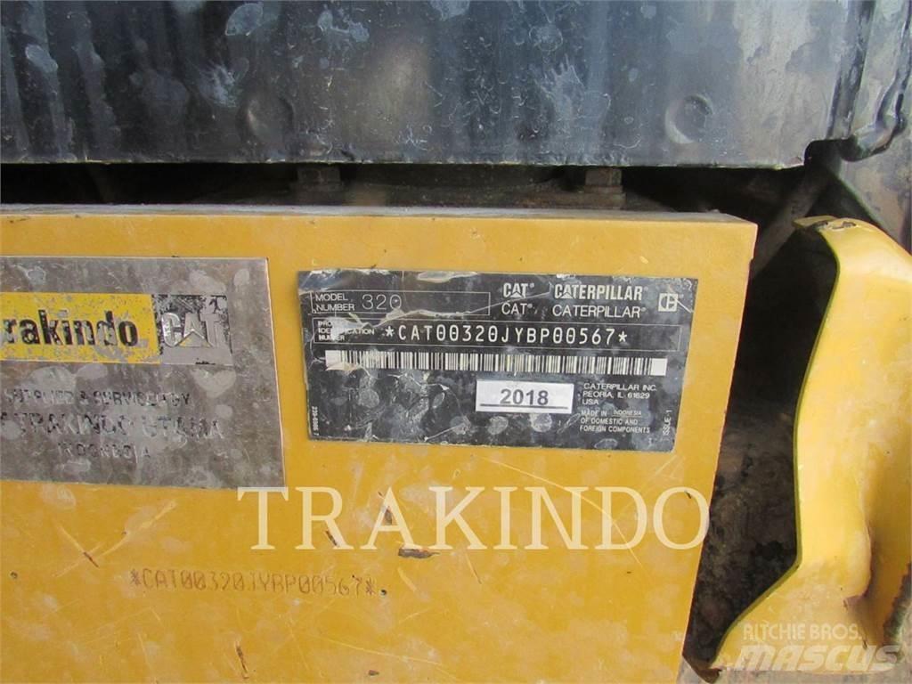 CAT 320-07 حفارات زحافة