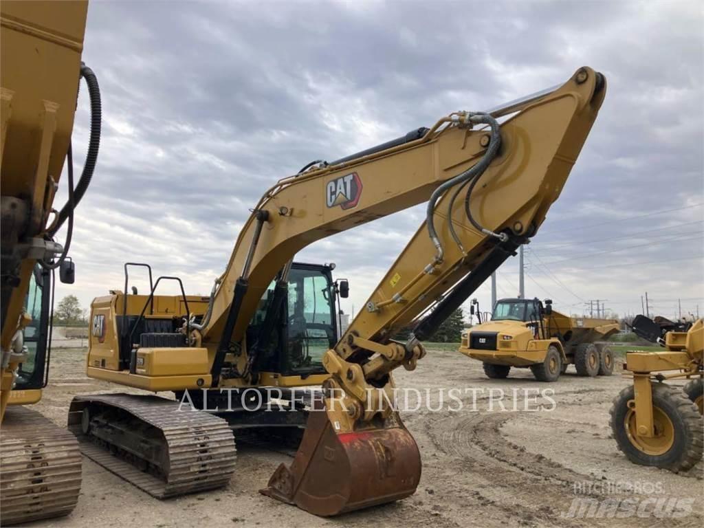 CAT 320-07 حفارات زحافة