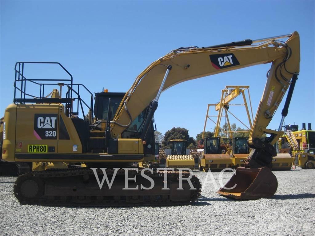 CAT 320-07 حفارات زحافة