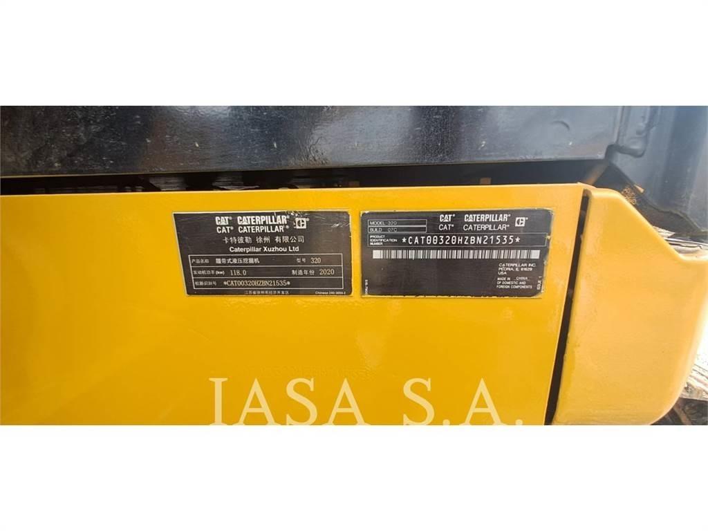 CAT 320-07 حفارات زحافة