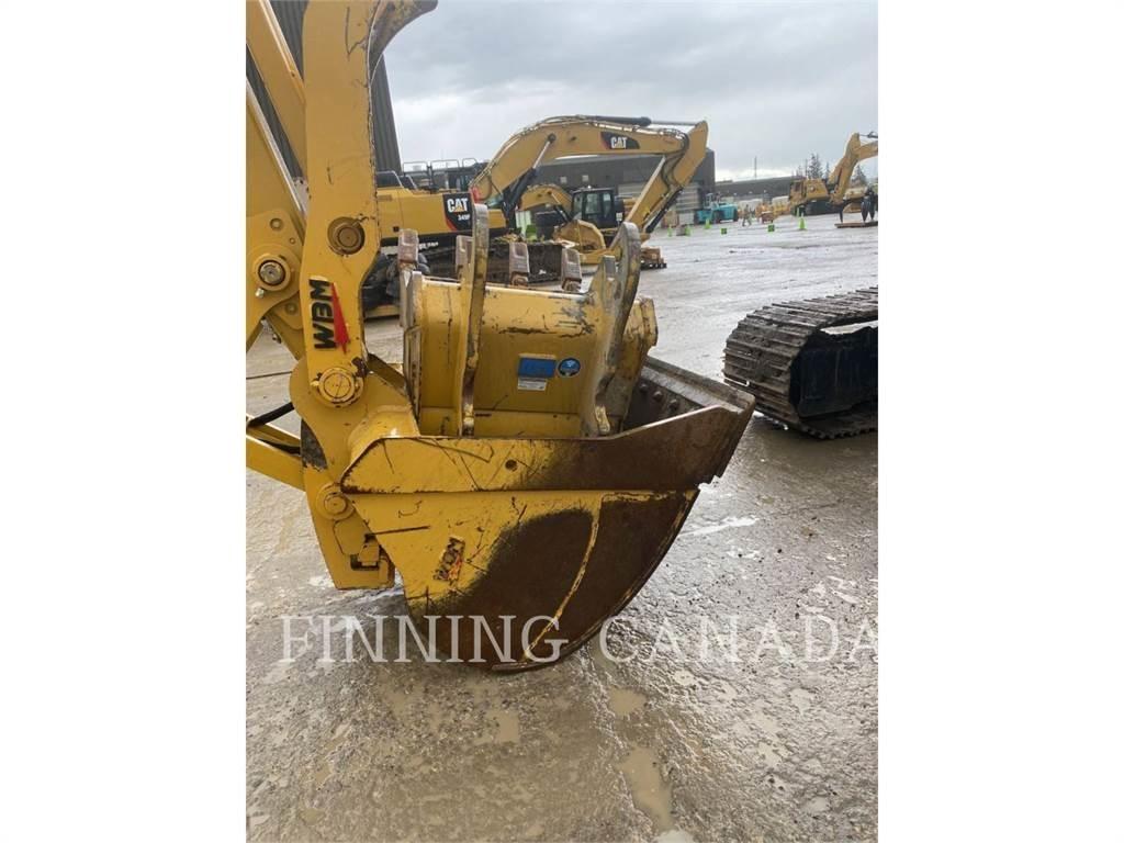 CAT 320-07 حفارات زحافة