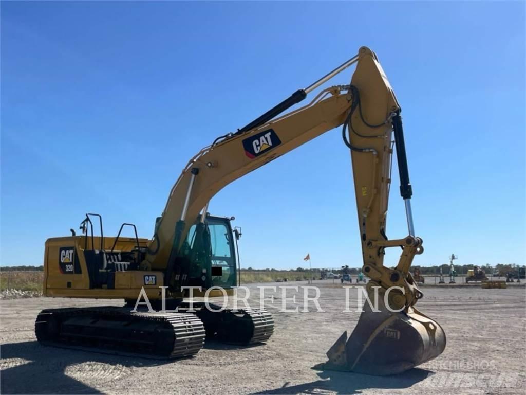 CAT 320-07 حفارات زحافة