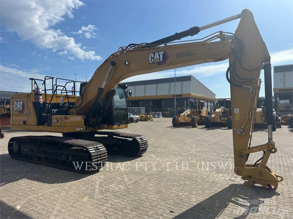CAT 320-07 حفارات زحافة