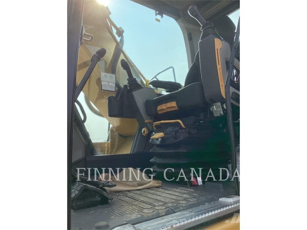 CAT 320-07 حفارات زحافة