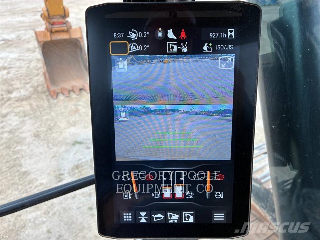 CAT 320-07 حفارات زحافة