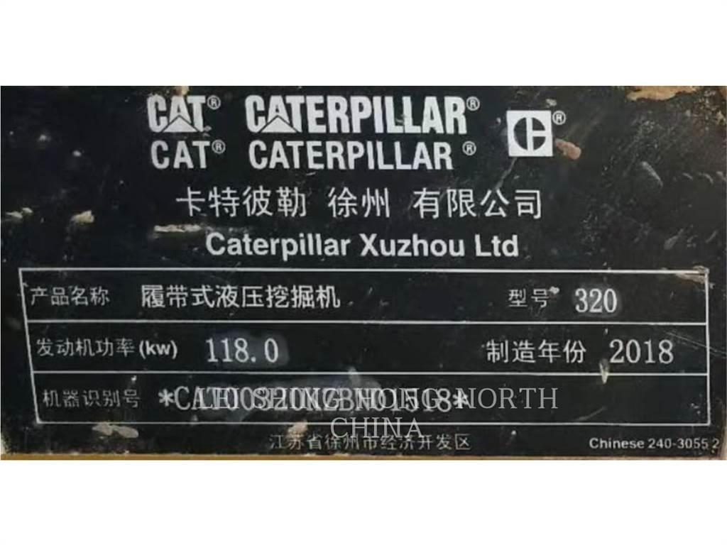 CAT 320-07 حفارات زحافة