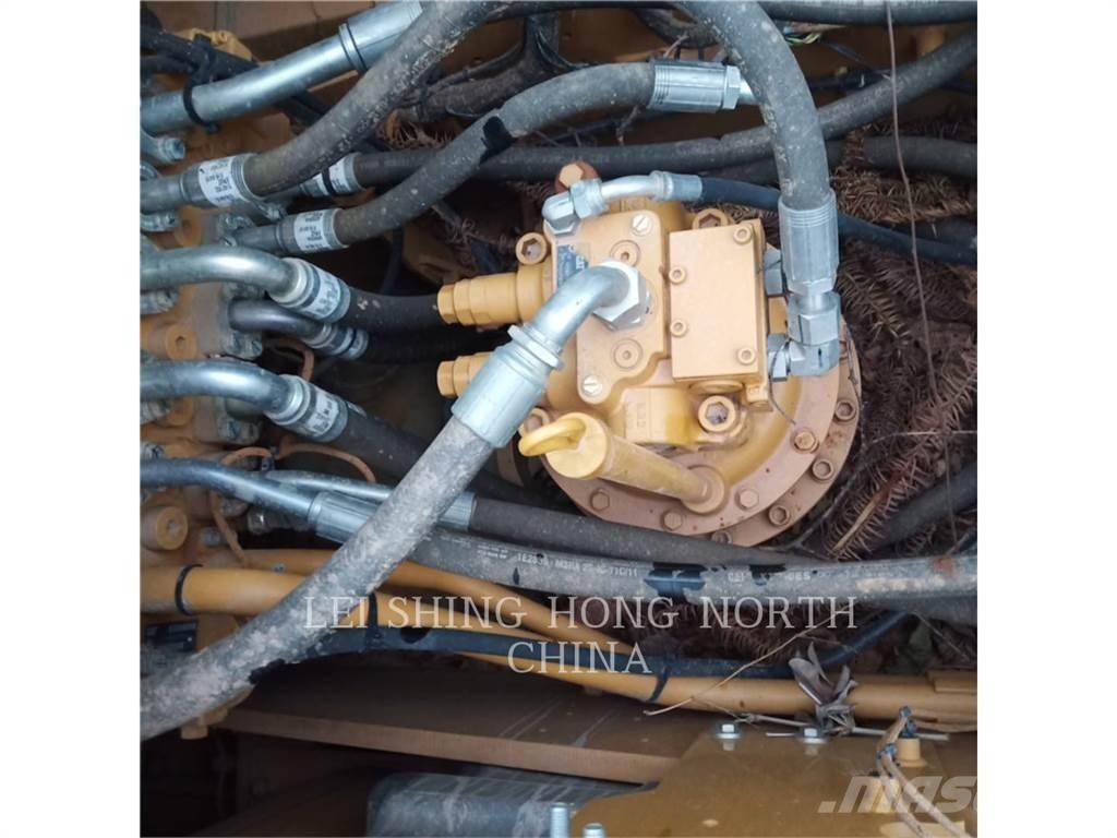CAT 320-07 حفارات زحافة