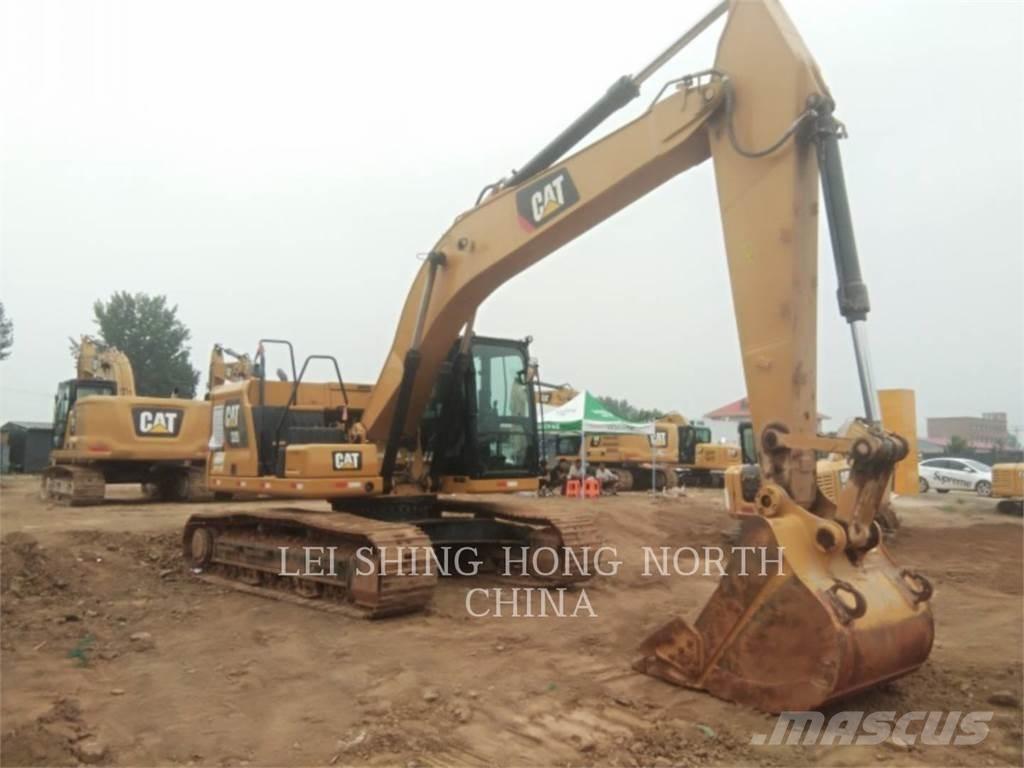 CAT 320-07 حفارات زحافة