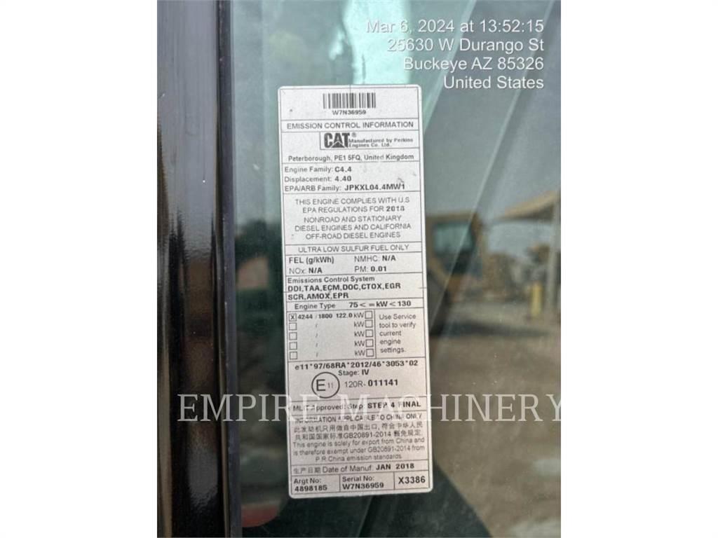 CAT 320-07 P حفارات زحافة