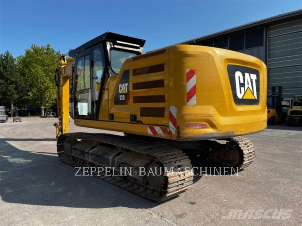 CAT 320-07A حفارات زحافة