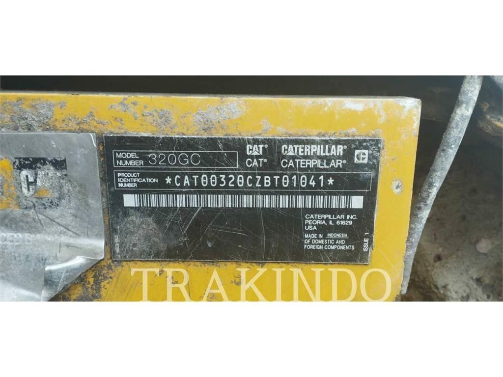 CAT 320-07GC حفارات زحافة