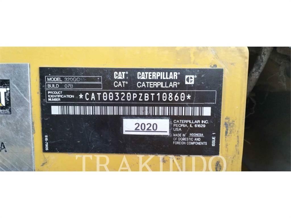 CAT 320-07GC حفارات زحافة