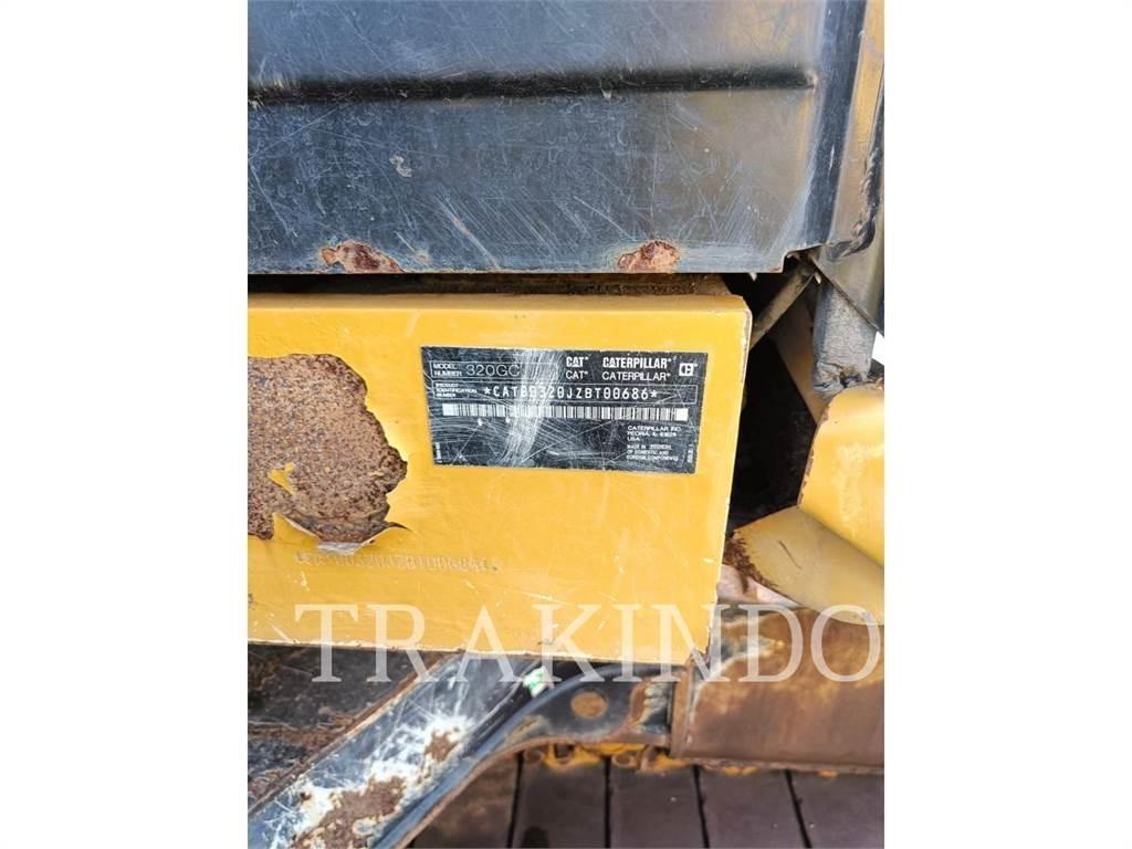 CAT 320-07GC حفارات زحافة