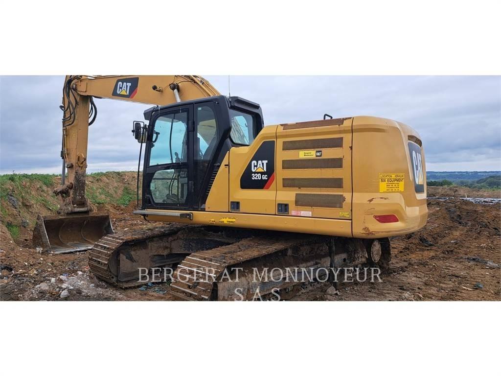 CAT 320-07GC حفارات زحافة