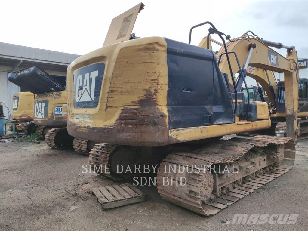 CAT 320-07GC حفارات زحافة