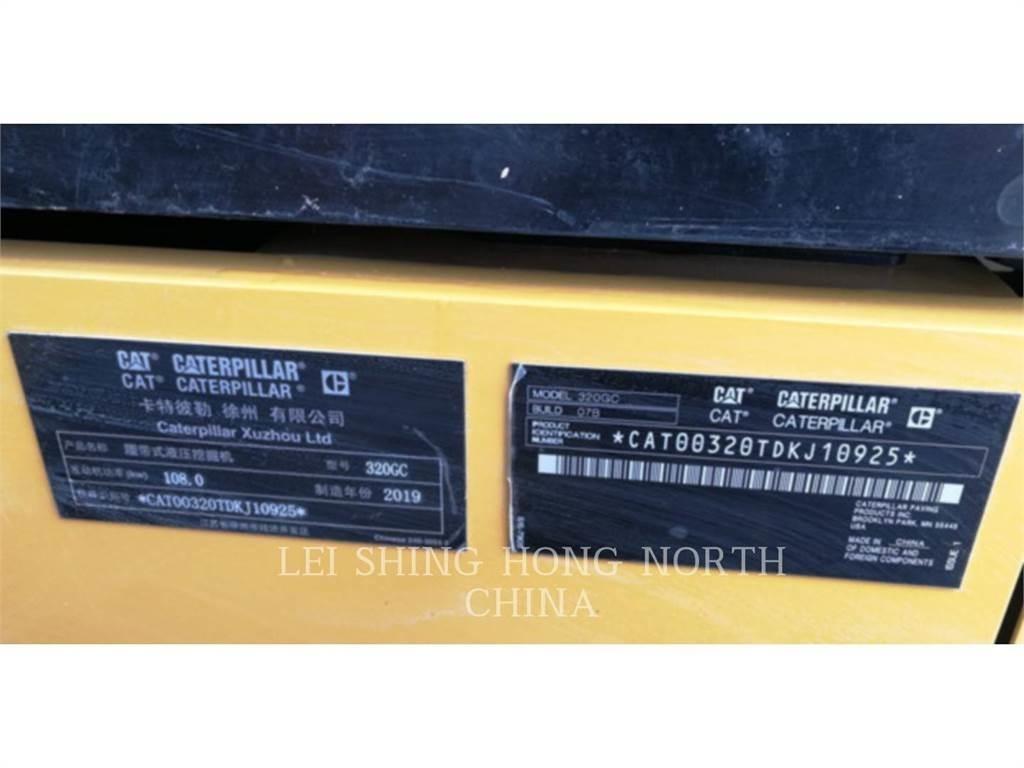 CAT 320-07GC حفارات زحافة