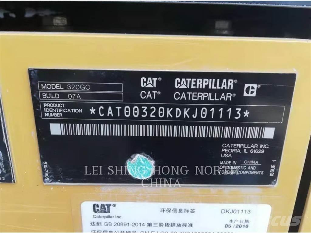 CAT 320-07GC حفارات زحافة