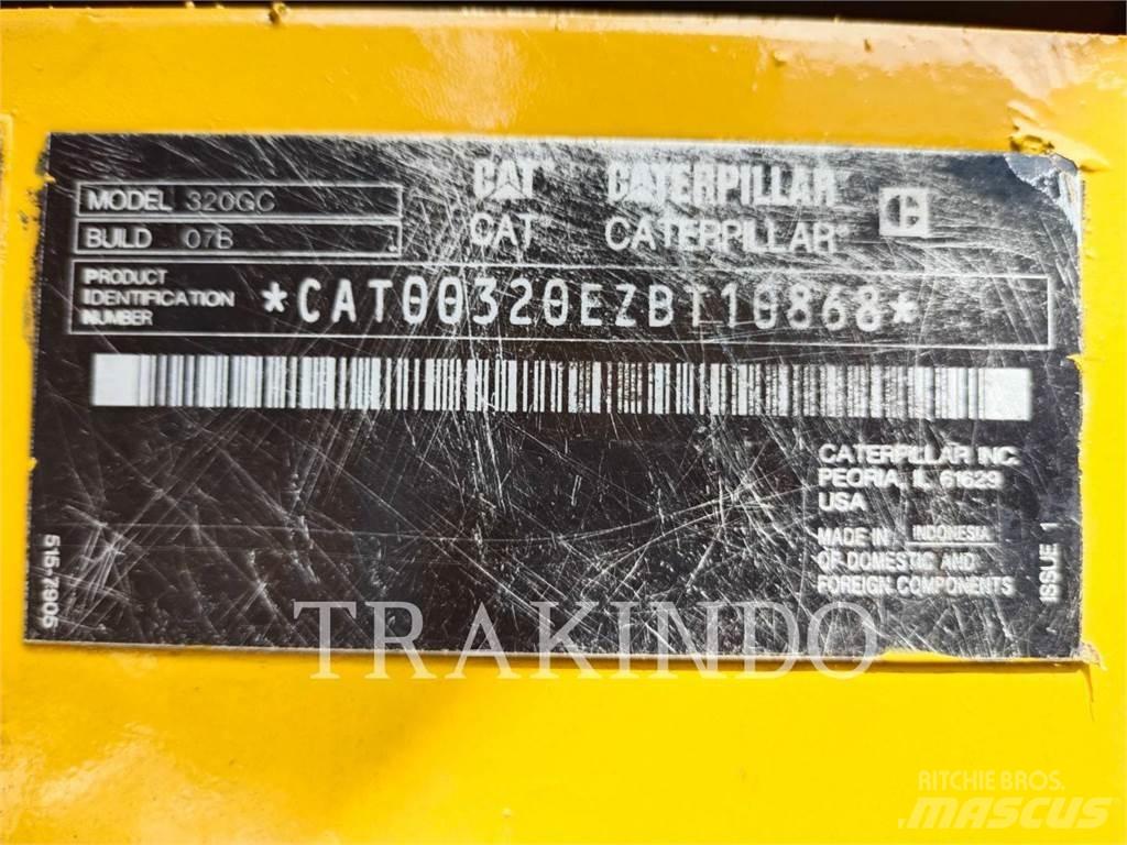 CAT 320-07GC حفارات زحافة
