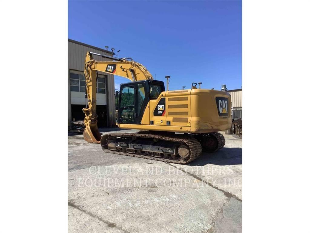 CAT 320 3D حفارات زحافة