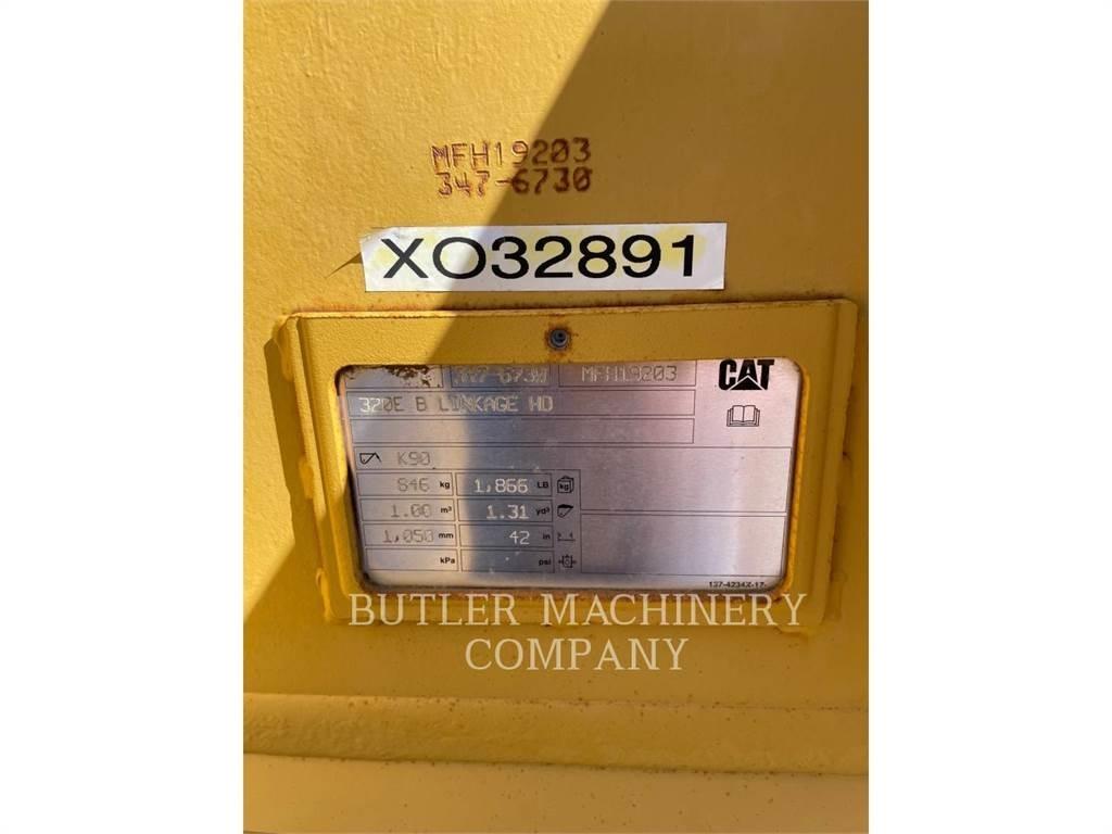 CAT 320 BUCKET دلاء