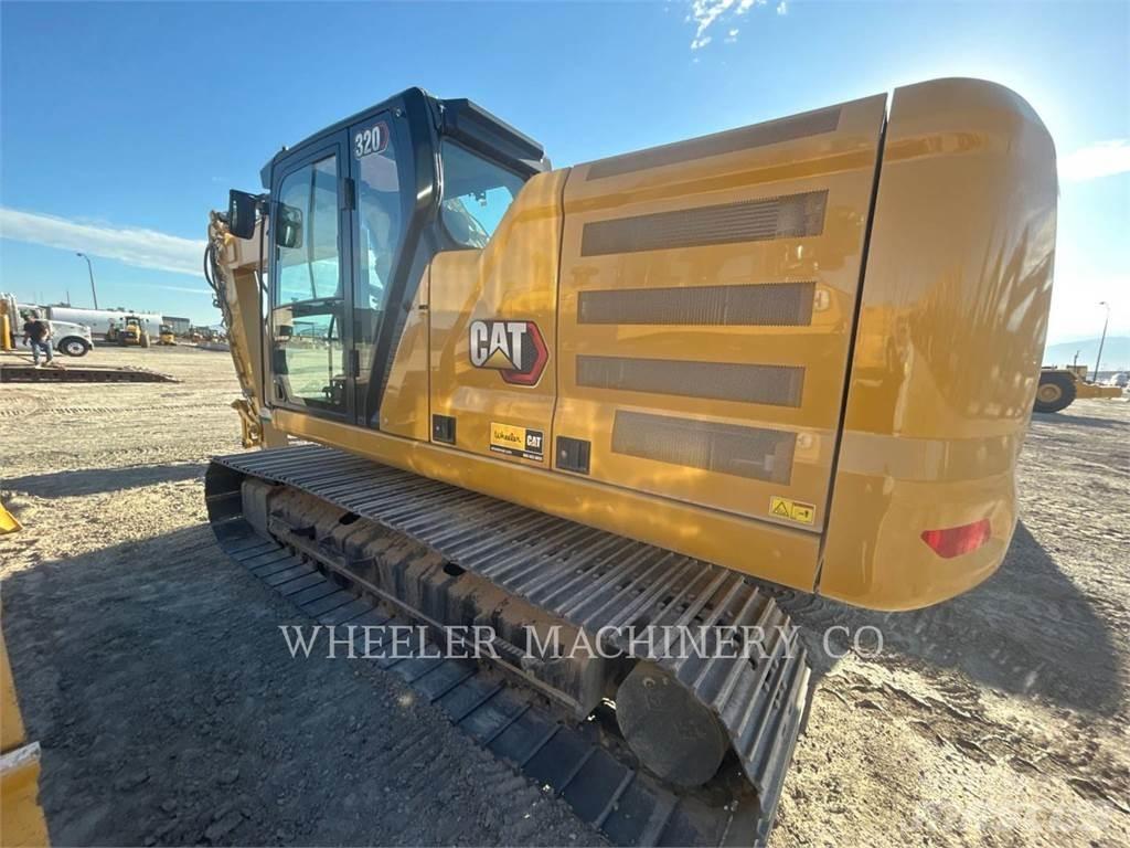 CAT 320 CF حفارات زحافة