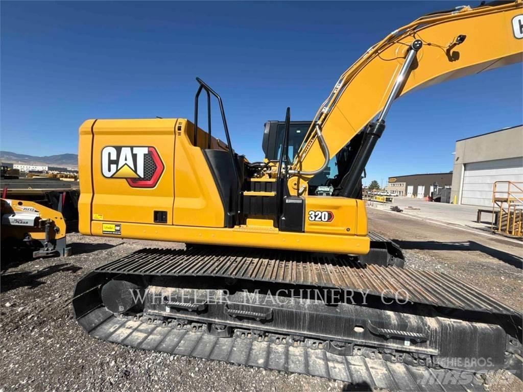 CAT 320 CF حفارات زحافة