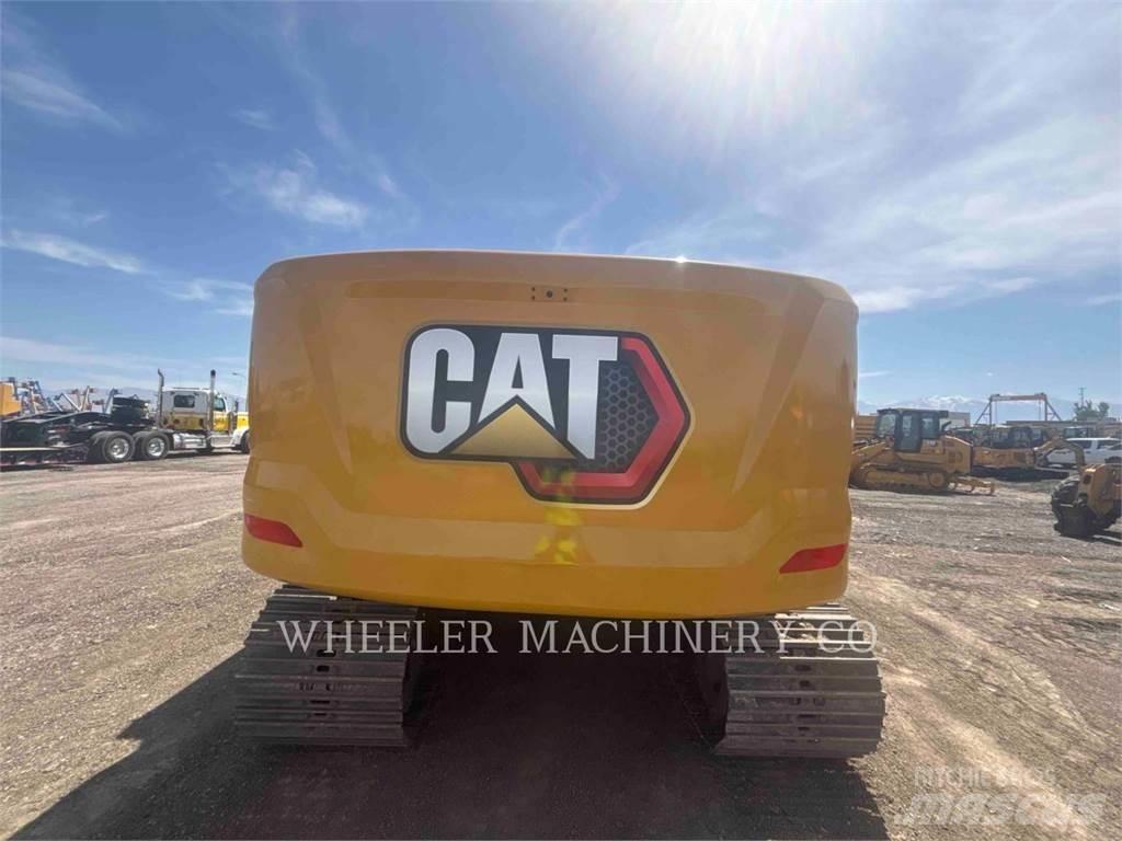 CAT 320 CF حفارات زحافة