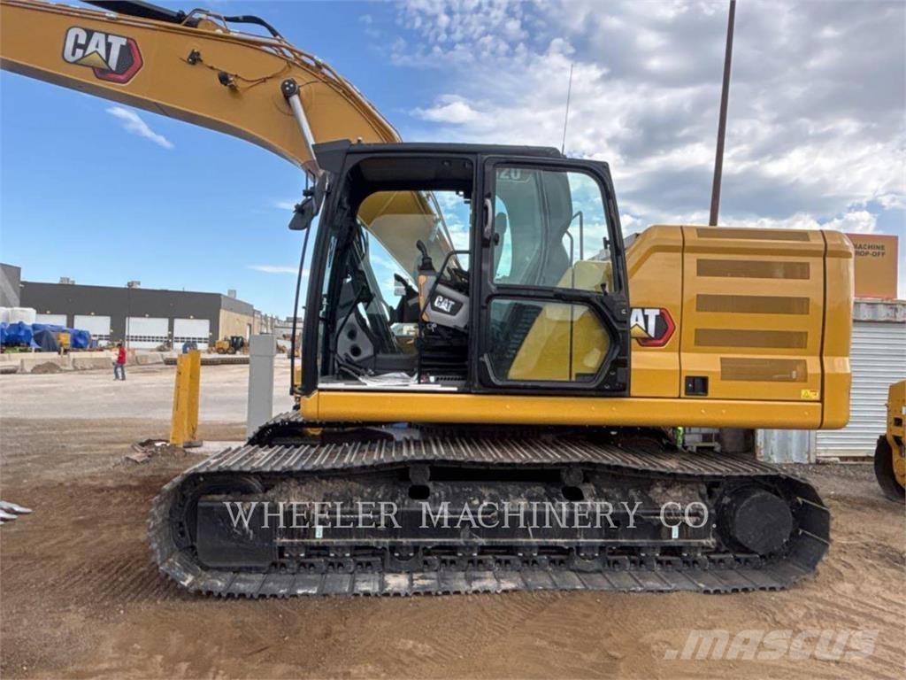 CAT 320 CF حفارات زحافة