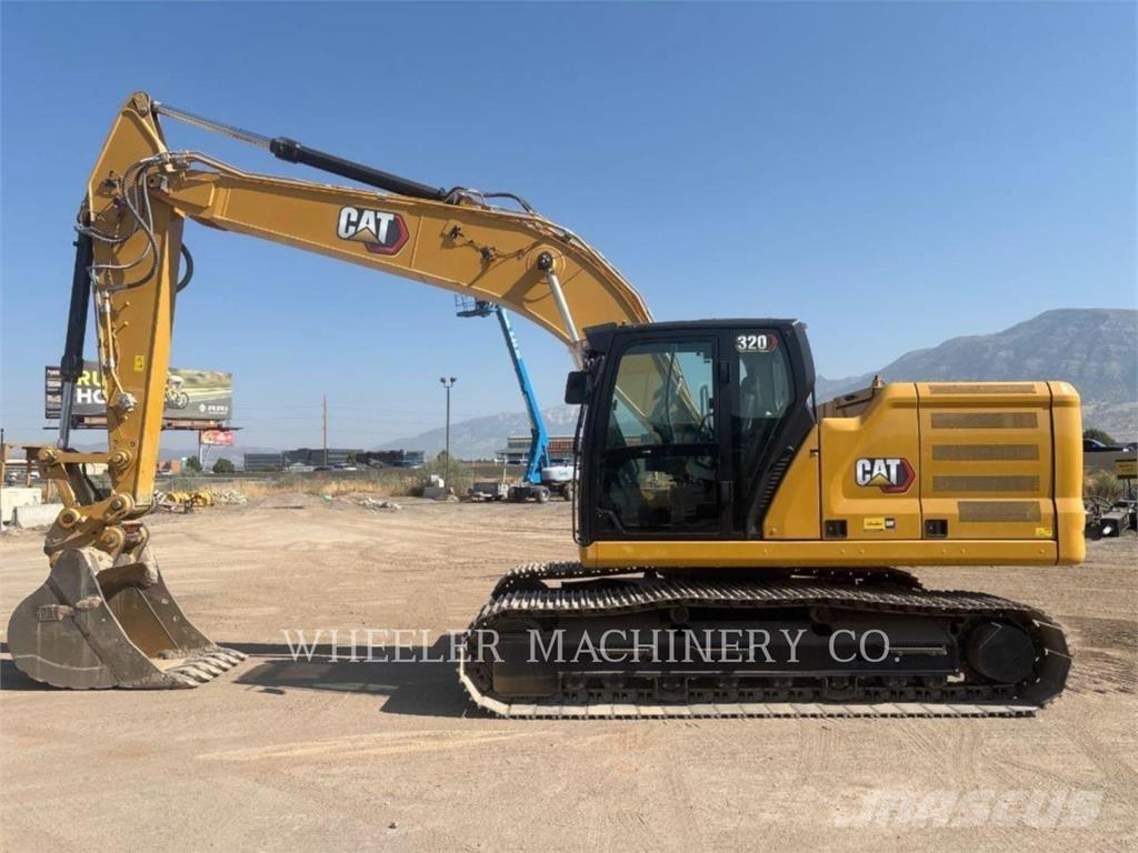 CAT 320 CF حفارات زحافة