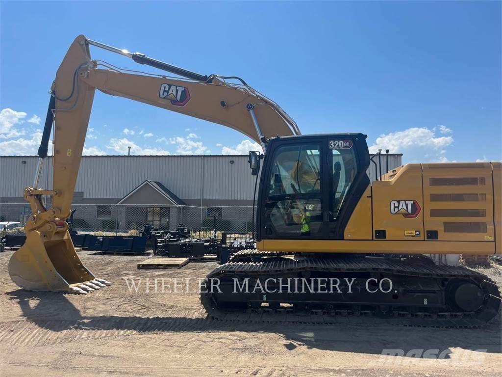 CAT 320 GC حفارات زحافة